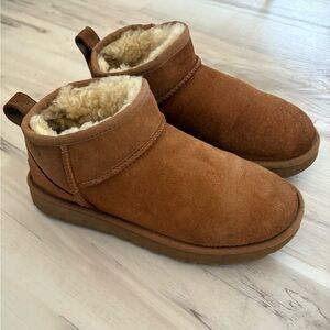 Ugg Ultra Mini Boots Size 7 Chestnut